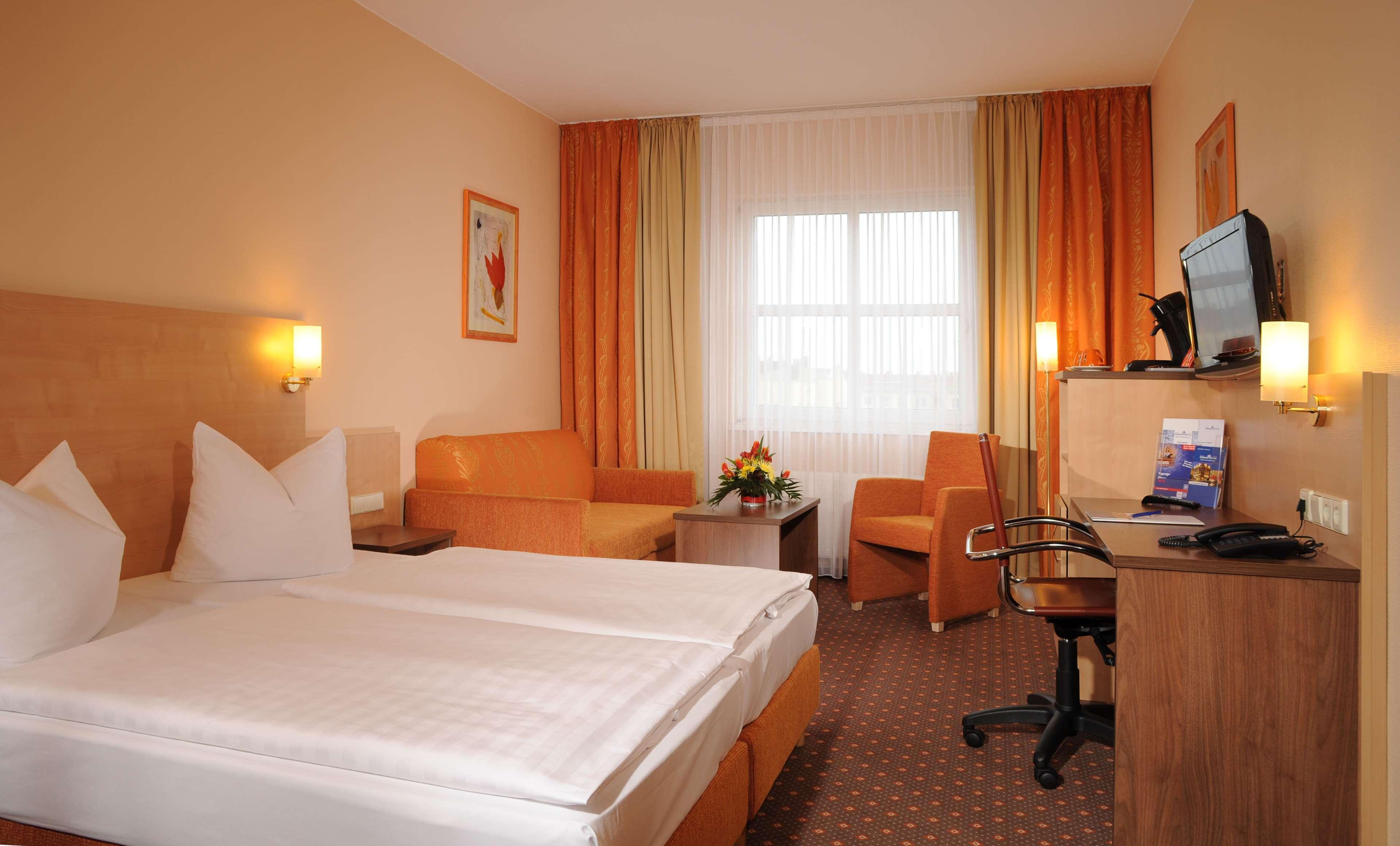 Plaza Charlottenburg 3* Berlín